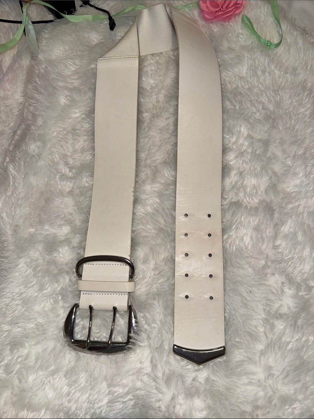 INC International Concepts White Wide Women's Belt with Silver Buckle